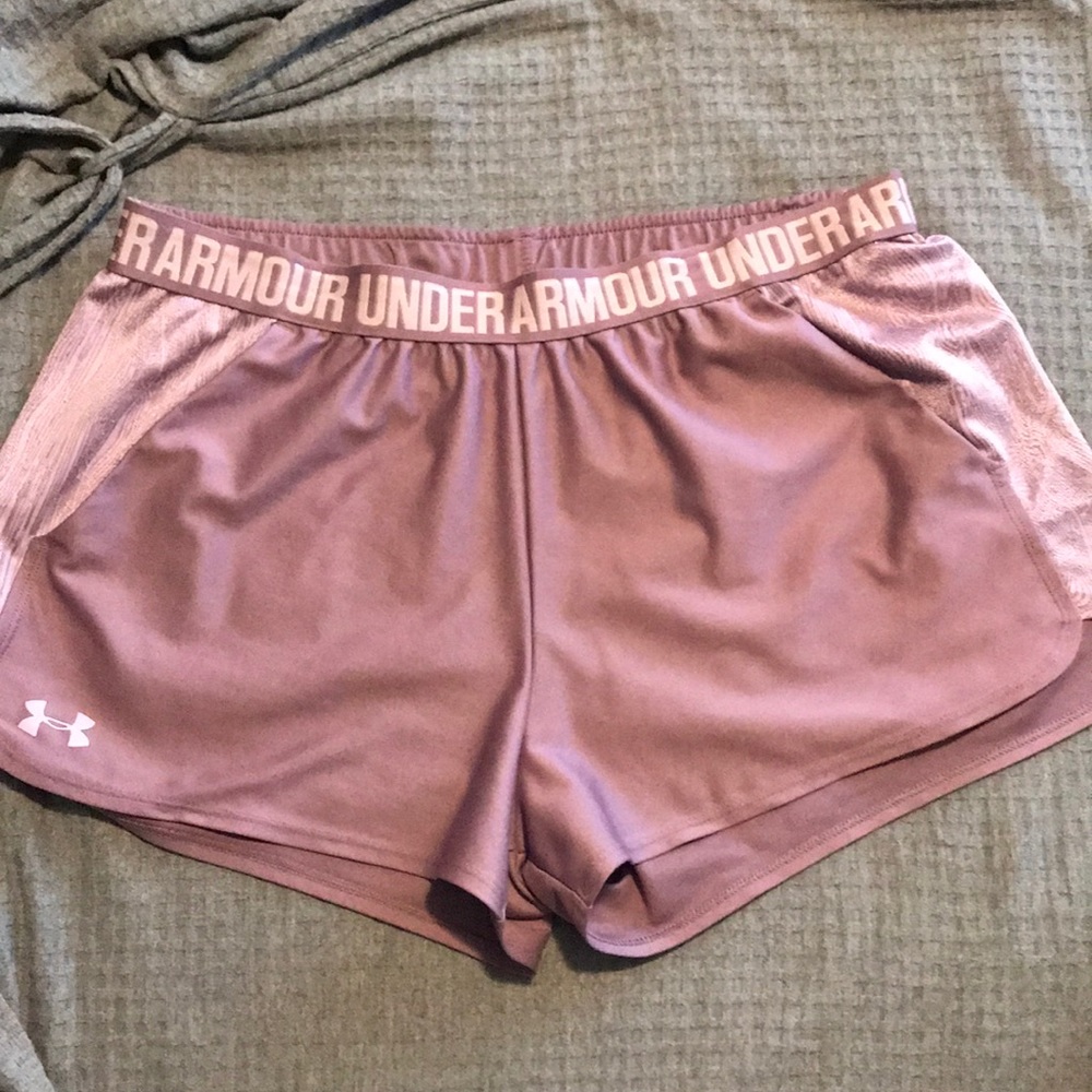 Underarmour shorts